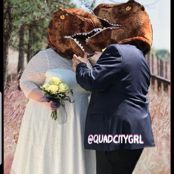 *SOLD* New! 14 Torrid Wedding Lace Dress - Picture 4 of 8